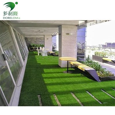Commerciale piastrelle di erba artificiale Interlocking Design 3/8 pollici Gauge DIY Pet Lawn Mat