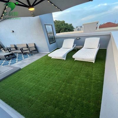 Commerciale piastrelle di erba artificiale Interlocking Design 3/8 pollici Gauge DIY Pet Lawn Mat