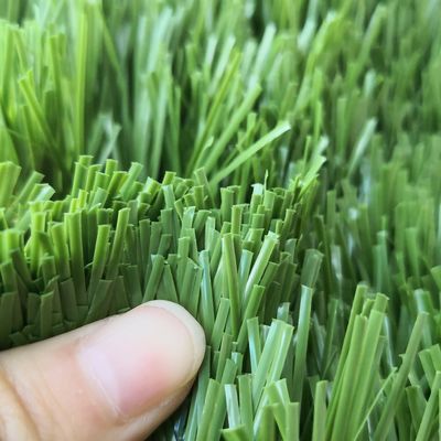 15000 punti/mq Densità Campo da calcio Piana artificiale progettata per calciatori