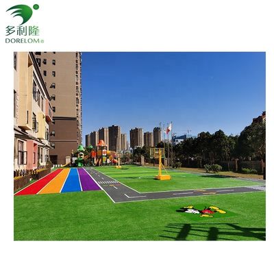 Grasseto sintetico grigio rosso blu verde per il campo da tennis e la palestra 13 mm di altezza